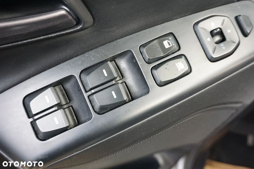 Hyundai ix35 1.7 CRDi 2WD Comfort - 29