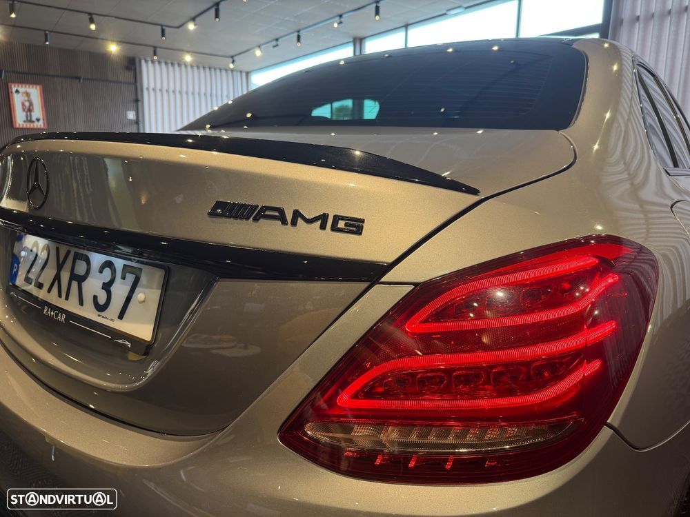 Mercedes-Benz A 180 CDI AMG Line - 14