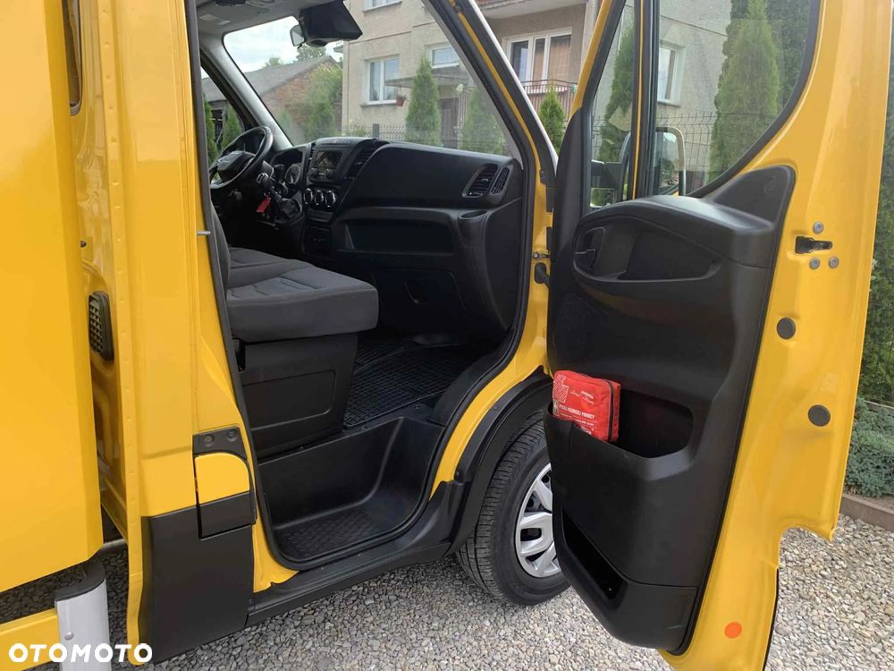 Iveco Daily 35S18 POMOC DROGOWA Piękne Zadbany POLMAR - 33