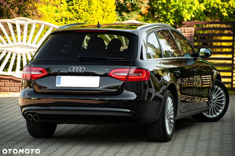 Audi A4 Avant 2.0 TDI DPF clean diesel multitronic Ambiente - 16