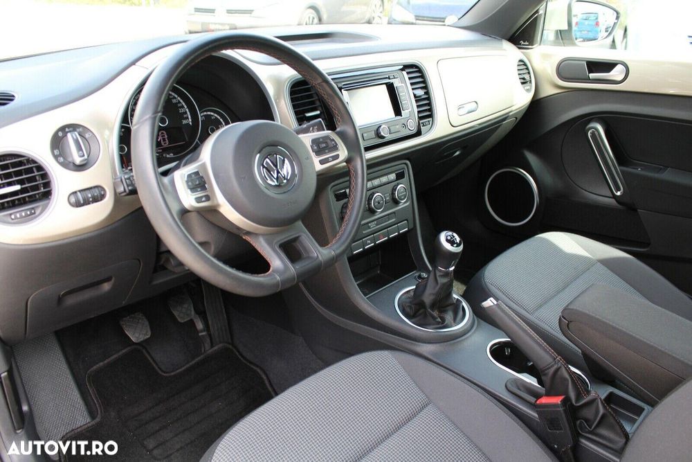 Volkswagen Beetle - 8