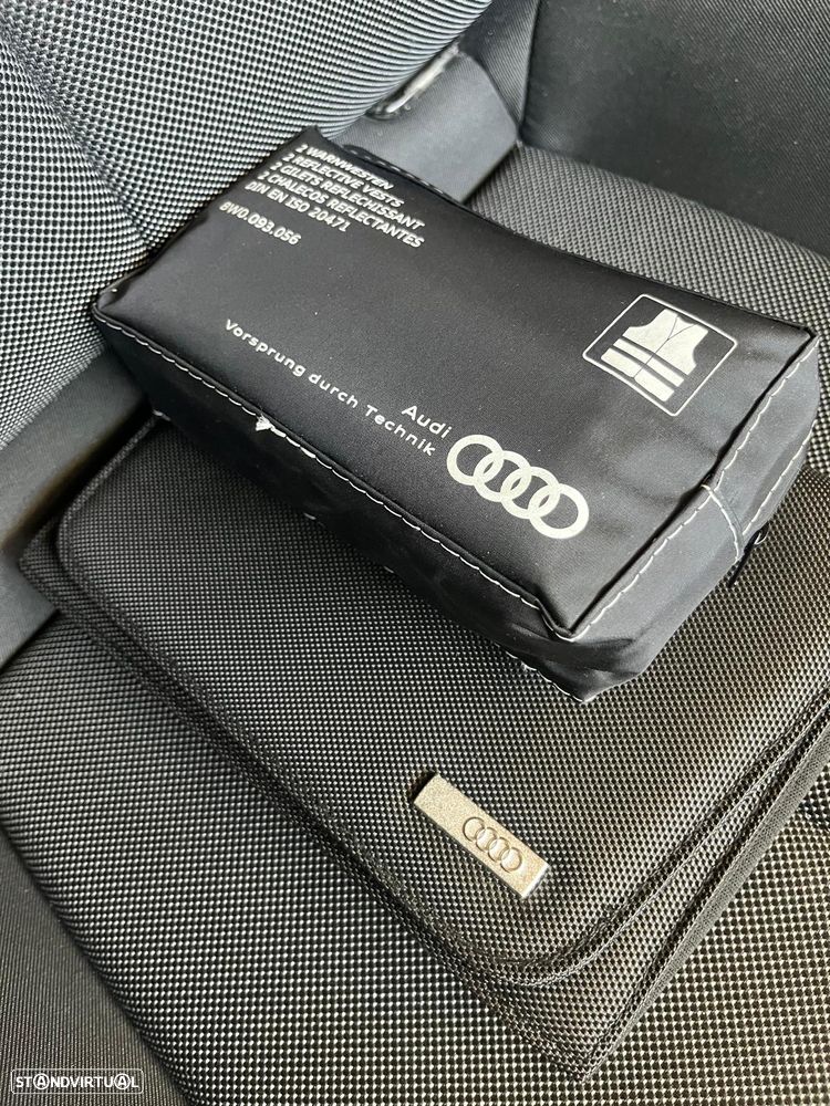 Audi Q2 1.0 TFSI Design - 9