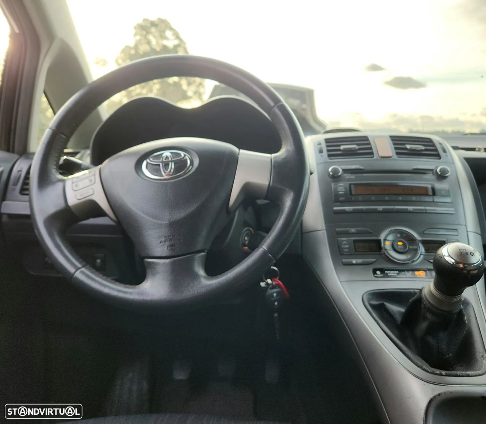 Toyota Auris 1.4 VVT-i Luna - 8