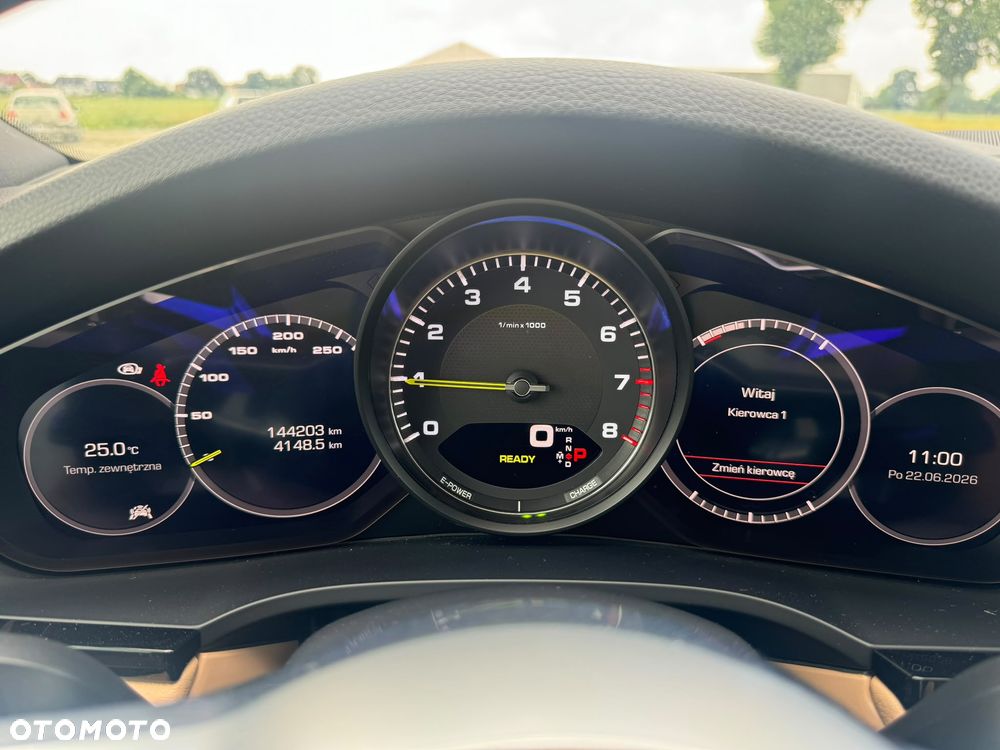 Porsche Cayenne E-Hybrid - 25