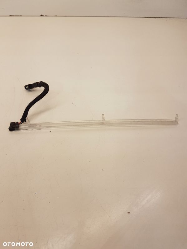 LISTWA LED DRZWI AUDI A6 C6 LEWY TYŁ 4F0919177B - 2