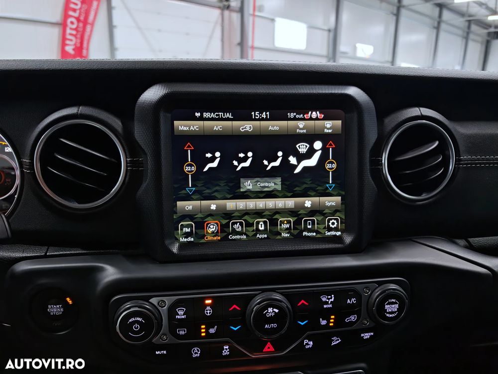 Jeep Wrangler 2.2 CRD AT8 Sahara - 17