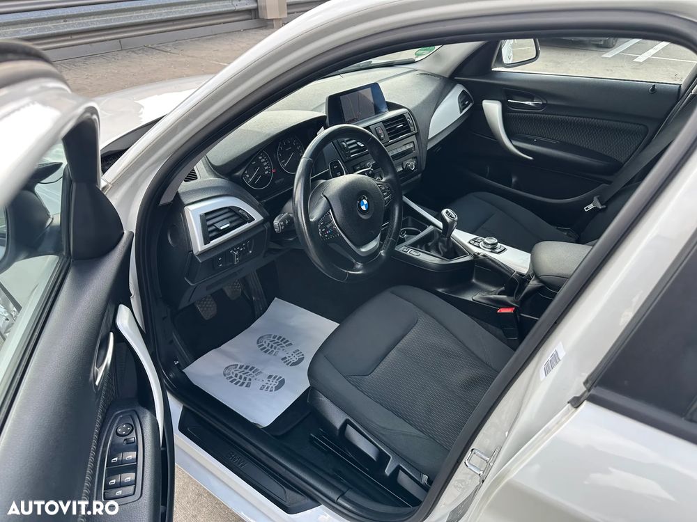 BMW Seria 1 116i - 12