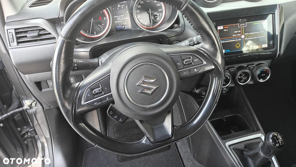 Suzuki Swift - 11