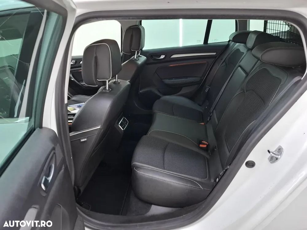 Renault Megane TCe 130 Bose Edition - 7