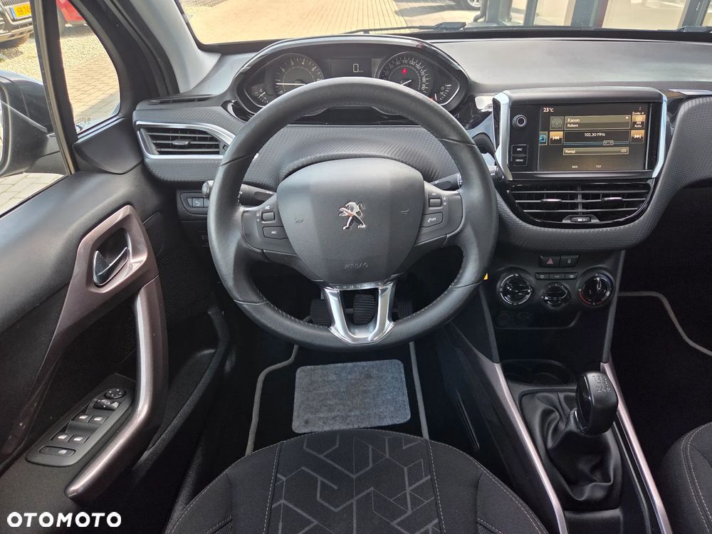 Peugeot 2008 PureTech 82 Active - 19