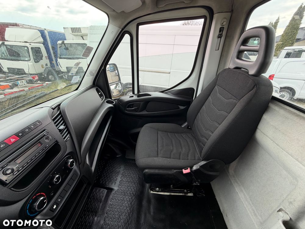 Iveco Daily 35c15 // Rozstaw osi 4,10 // SUPER STAN - 11