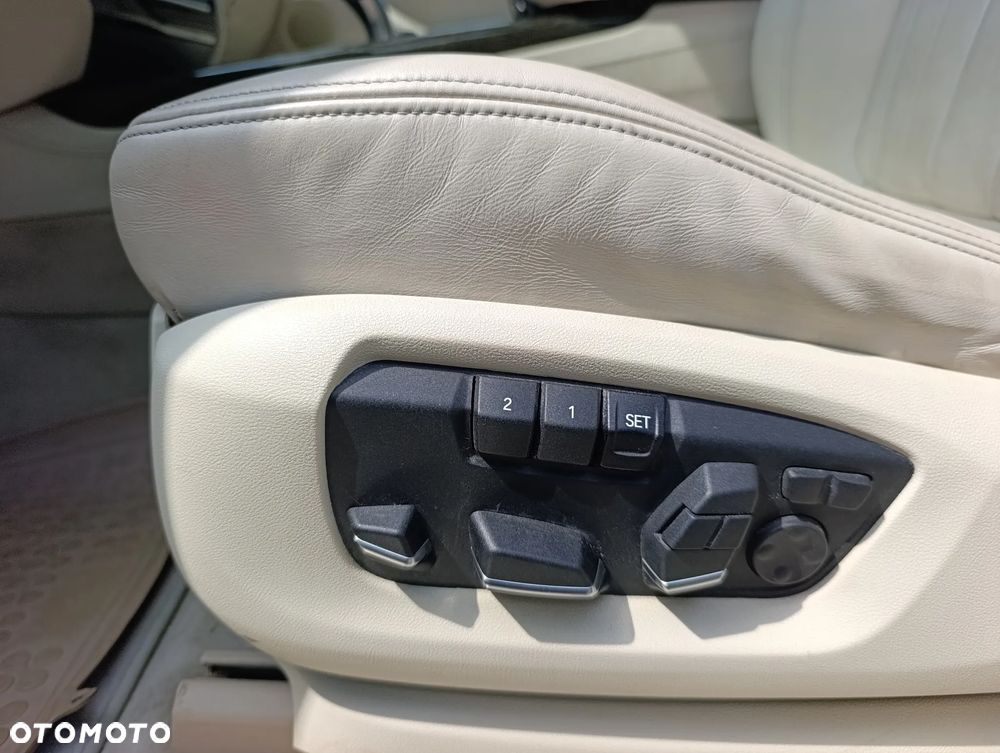 BMW X5 xDrive40d - 21
