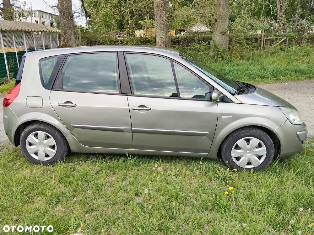 Renault Scenic - 12
