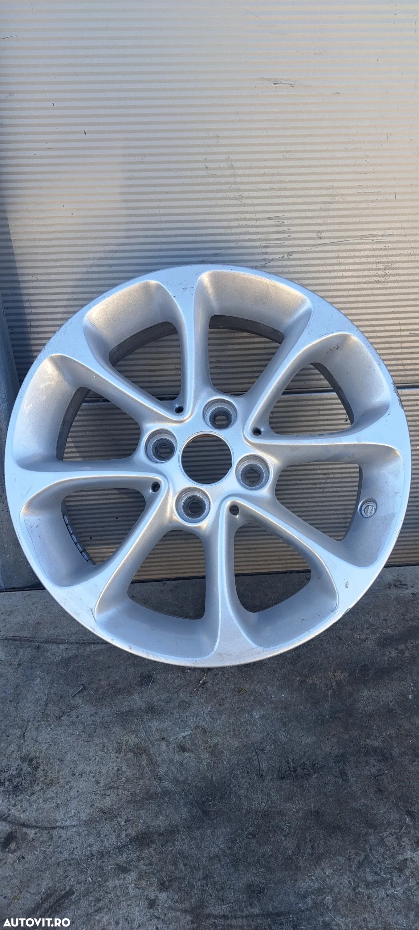 Janta aliaj 15 Smart Fortwo - 1