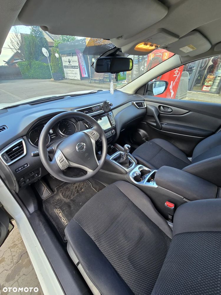 Nissan Qashqai 1.2 DIG-T 360 - 9