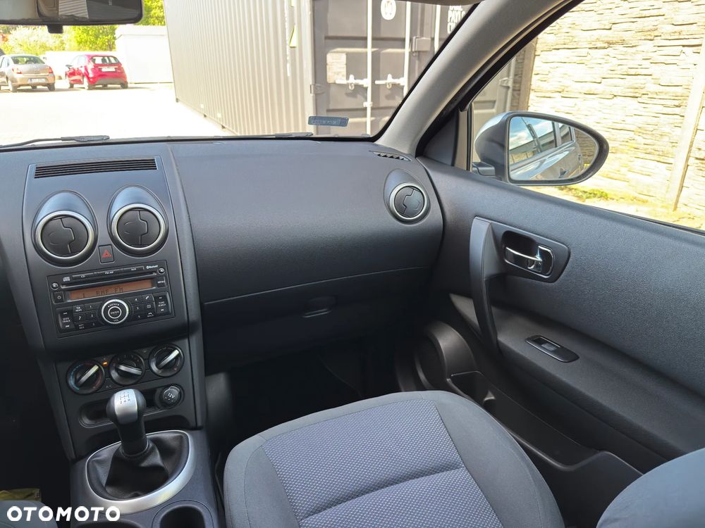 Nissan Qashqai - 23