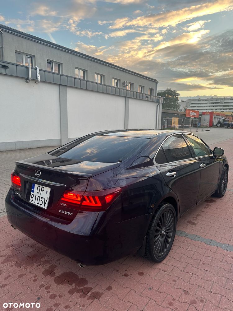 Lexus ES - 4
