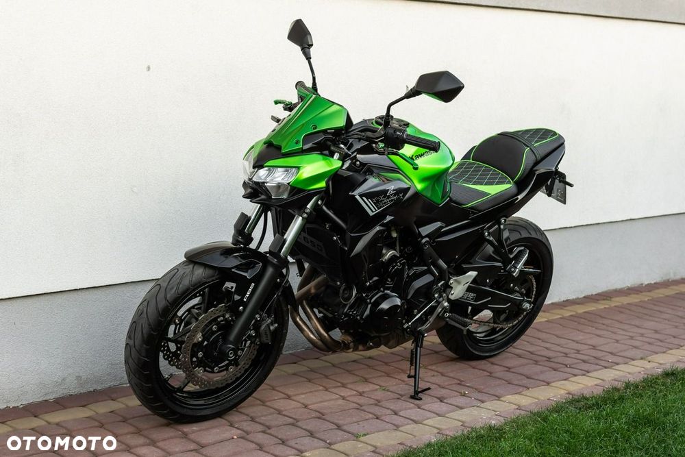 Kawasaki Z 650 - 6