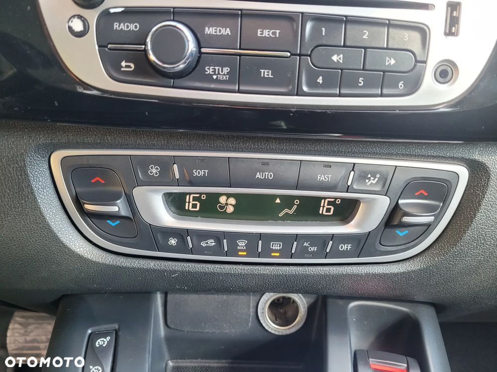 Renault Scenic 1.6 dCi Energy Bose Edition - 14