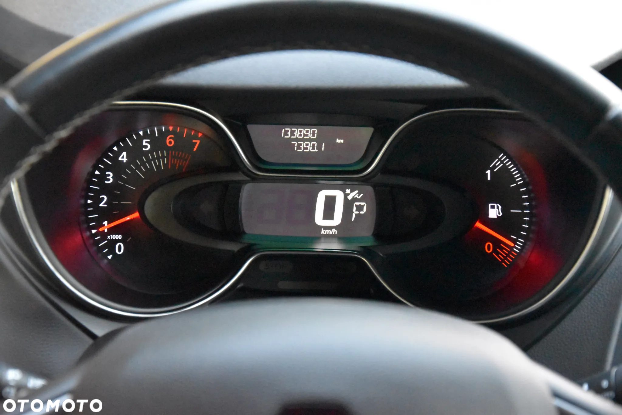 Renault Captur ENERGY TCe 120 EDC Bose Edition - 35