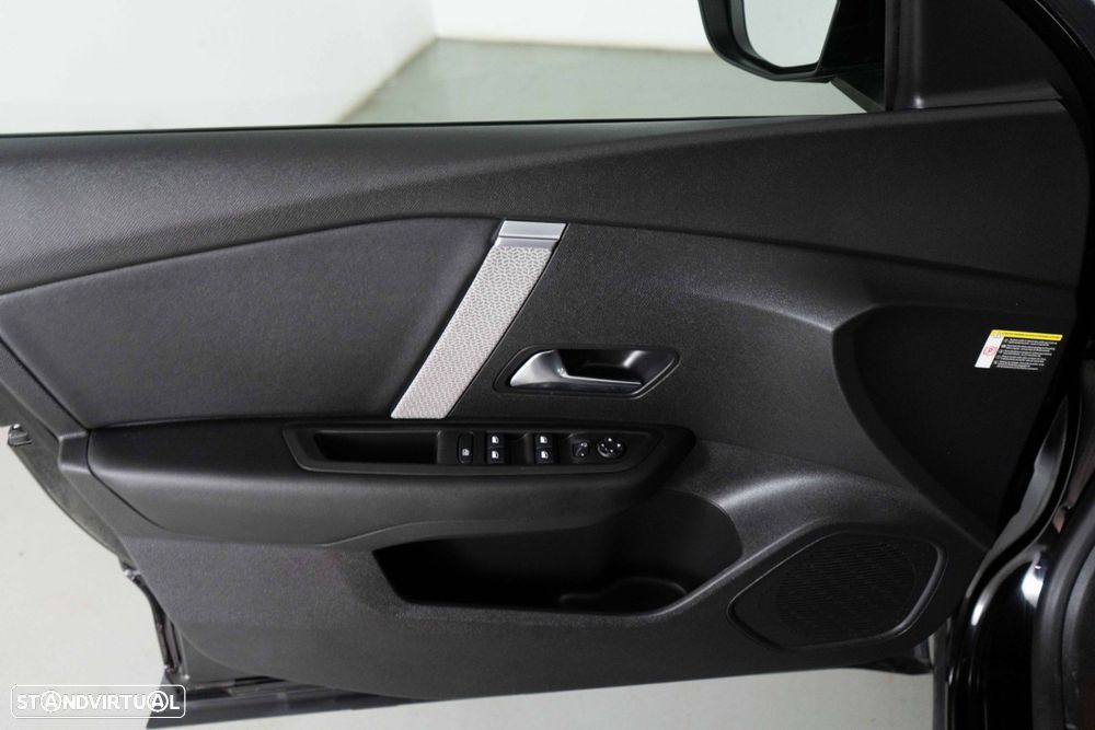 Citroën C4 1.2 PureTech Shine Pack EAT8 - 21