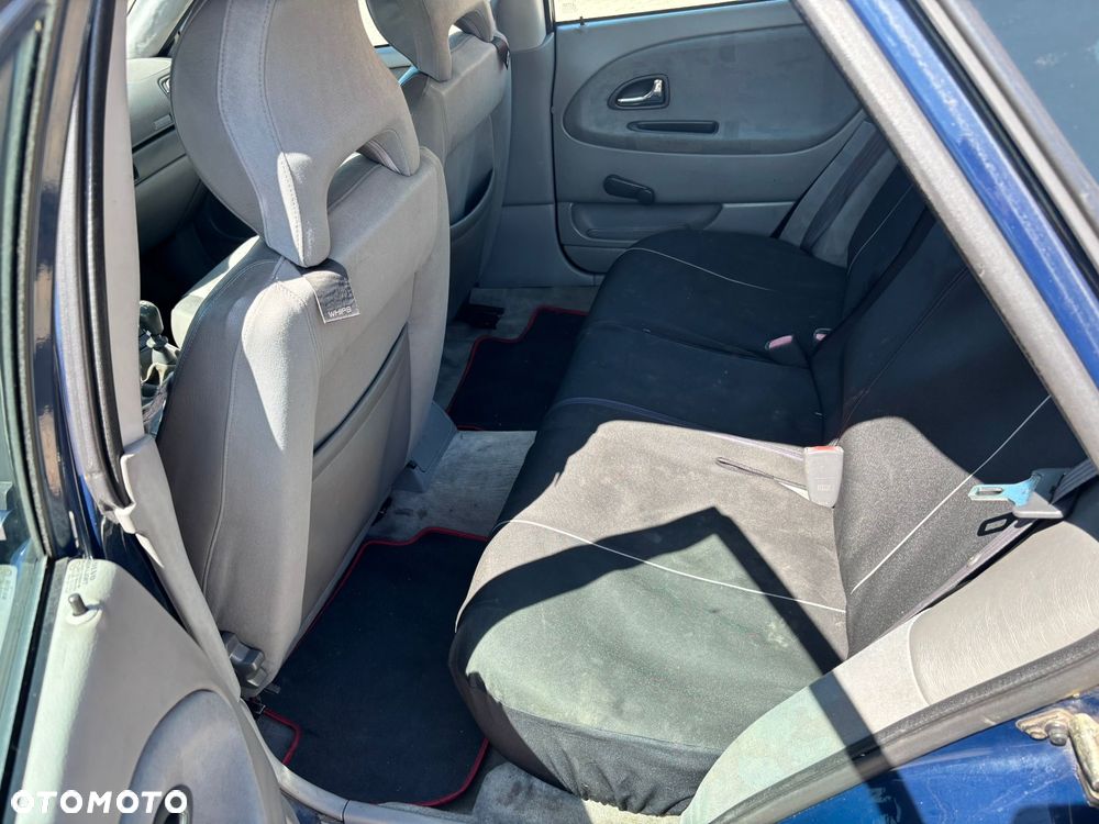 Volvo S40 - 10