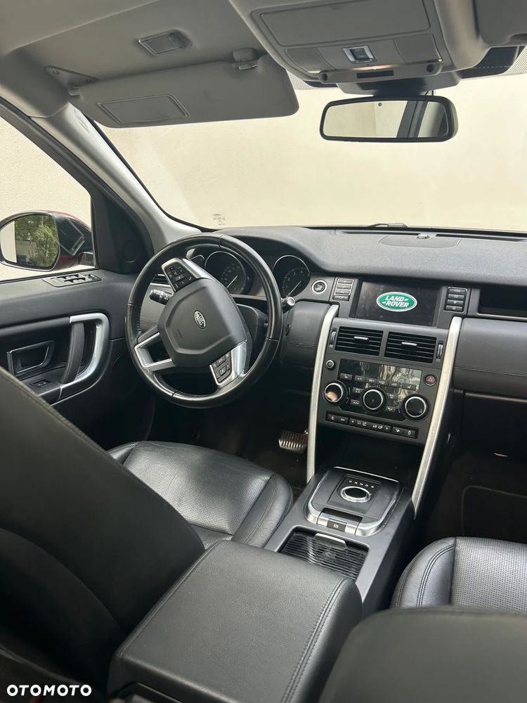 Land Rover Discovery Sport - 10
