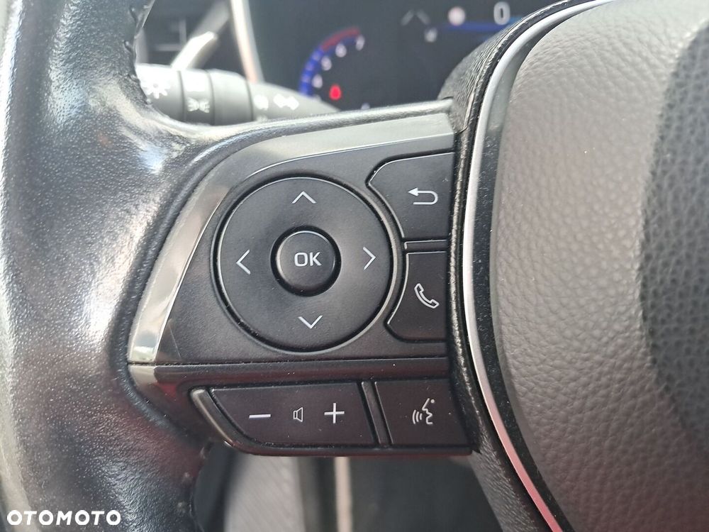 Toyota Corolla 1.8 Hybrid Comfort - 17