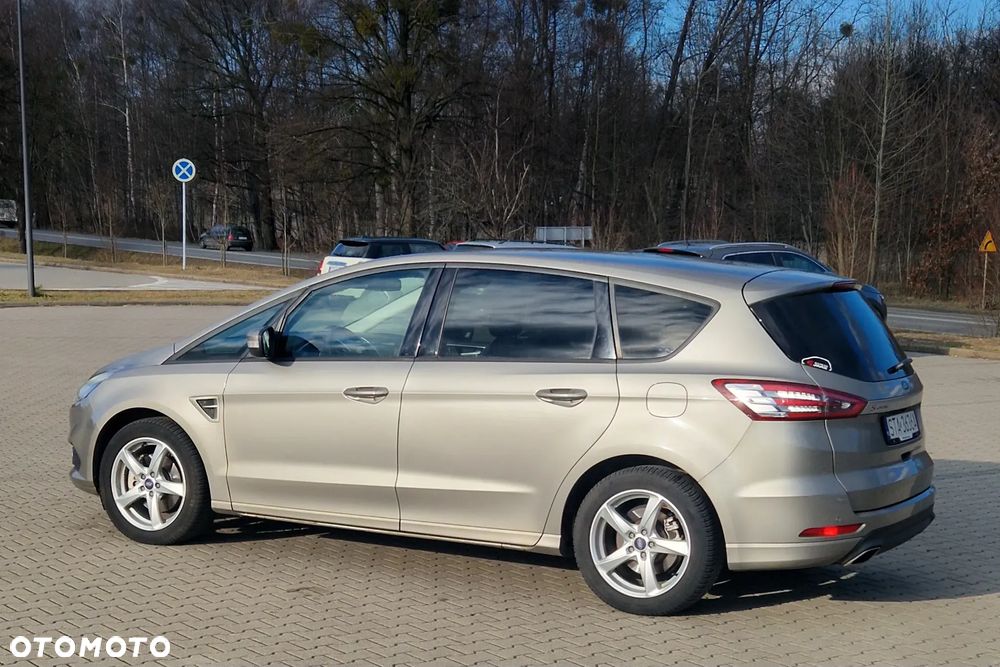 Ford S-Max 2.0 TDCi Titanium PowerShift - 4