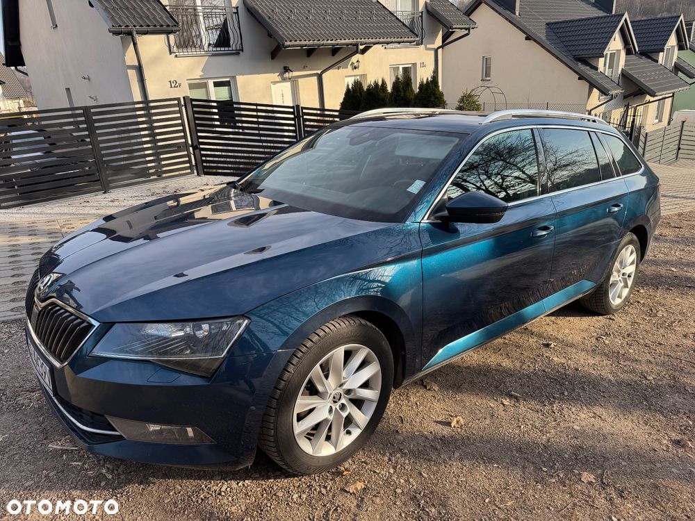 Skoda Superb 2.0 TDI Style DSG - 8