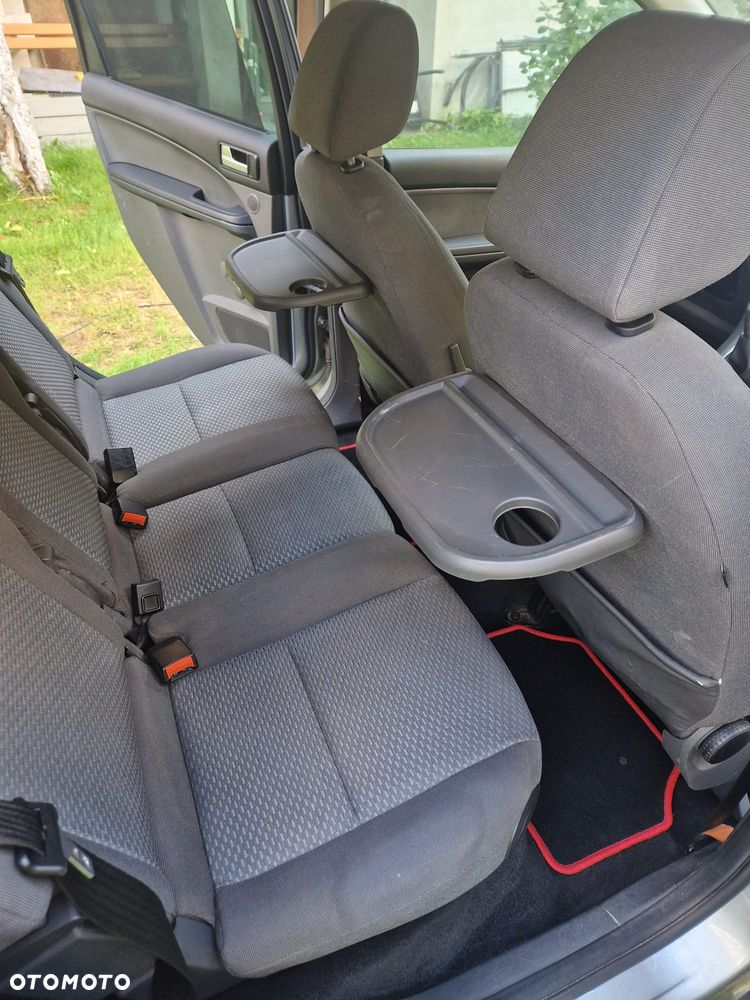 Ford Focus C-Max - 23