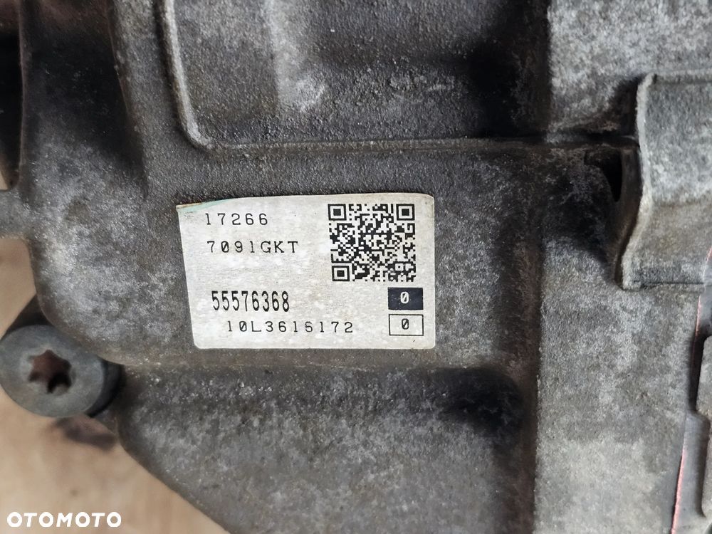 SKRZYNIA BIEGÓW AUTOMAT KONWERTER OPEL INSIGNIA A 2.0 CDTI 4X4 AF40 55576368 A KOMPLETNA - 8