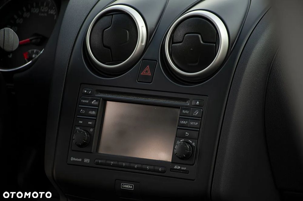 Nissan Qashqai 2.0 Tekna - 24