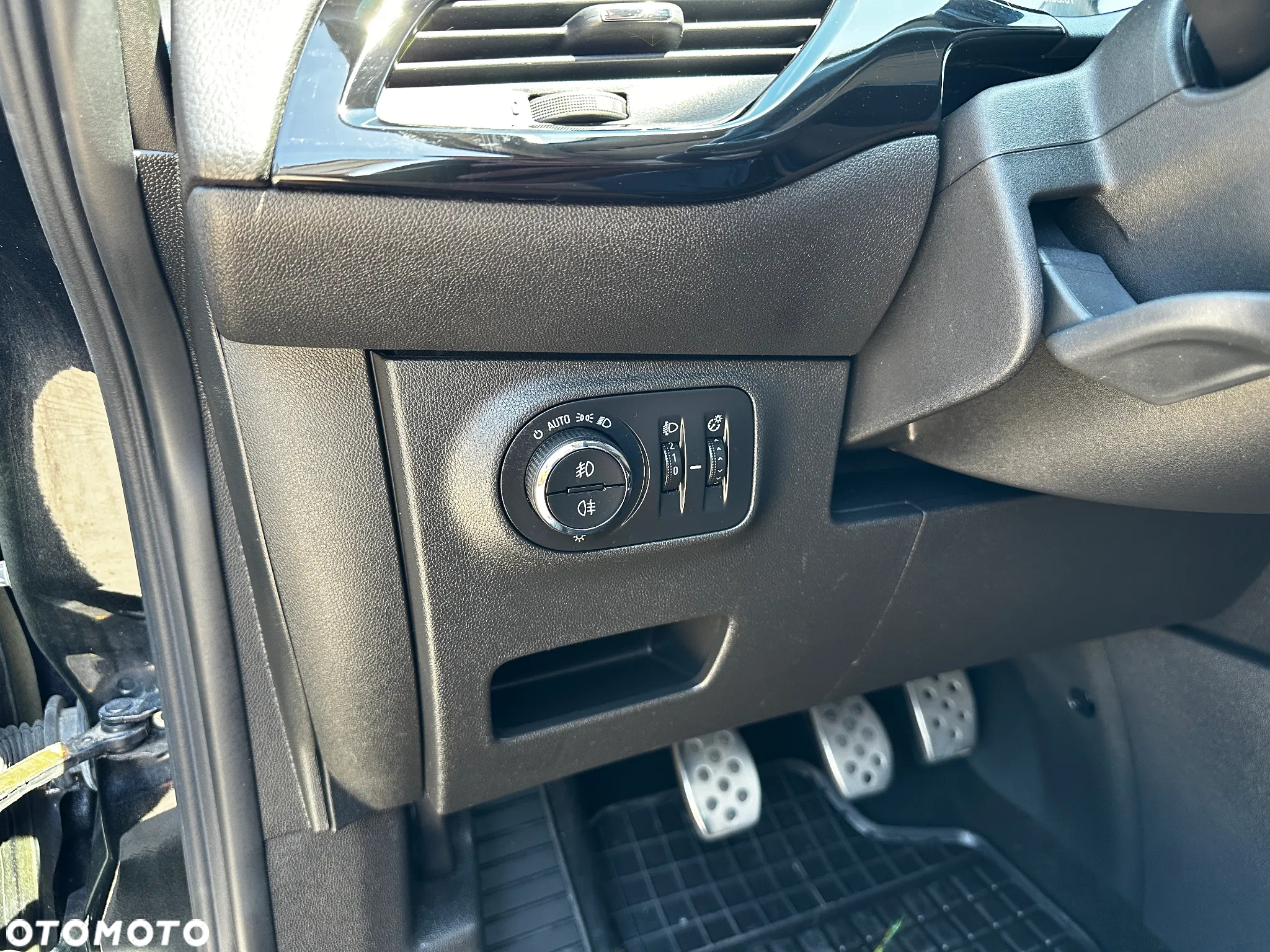 Opel Corsa - 18