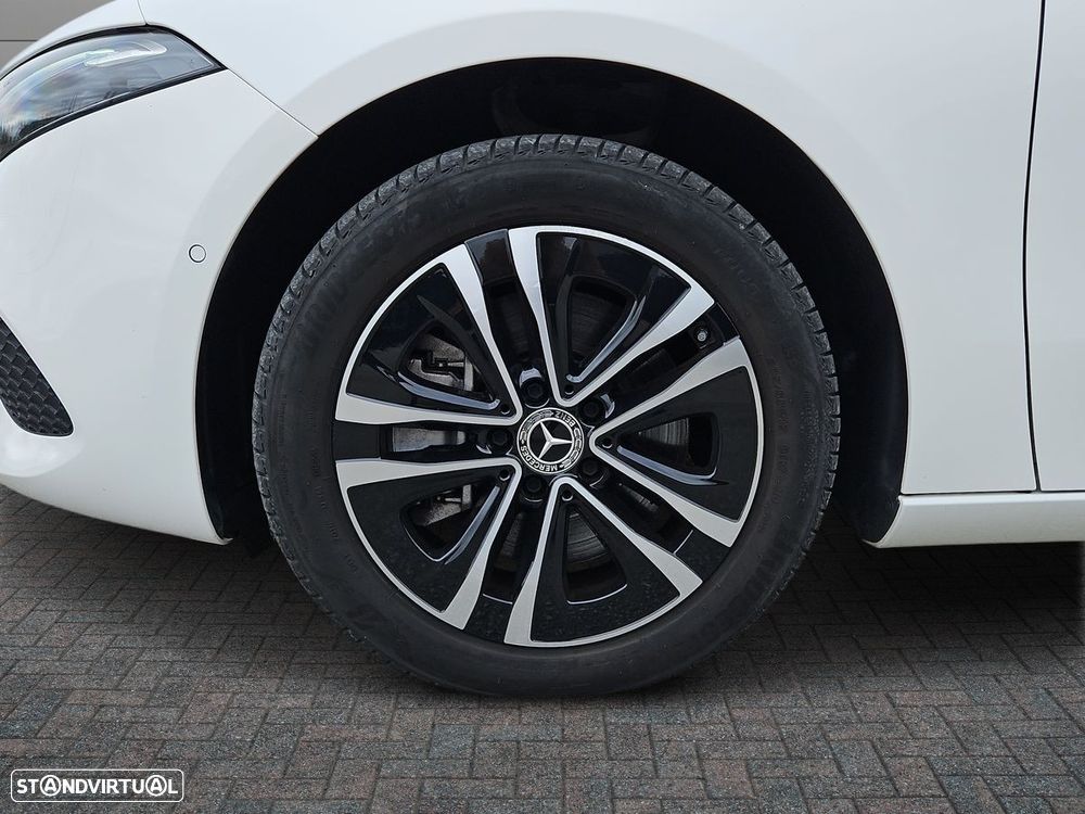 Mercedes-Benz A 250 e - 9