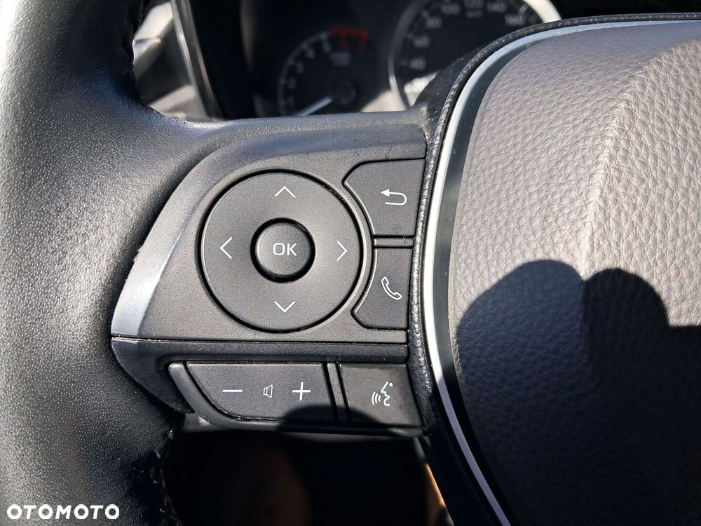 Toyota Corolla 1.8 Hybrid Comfort - 12