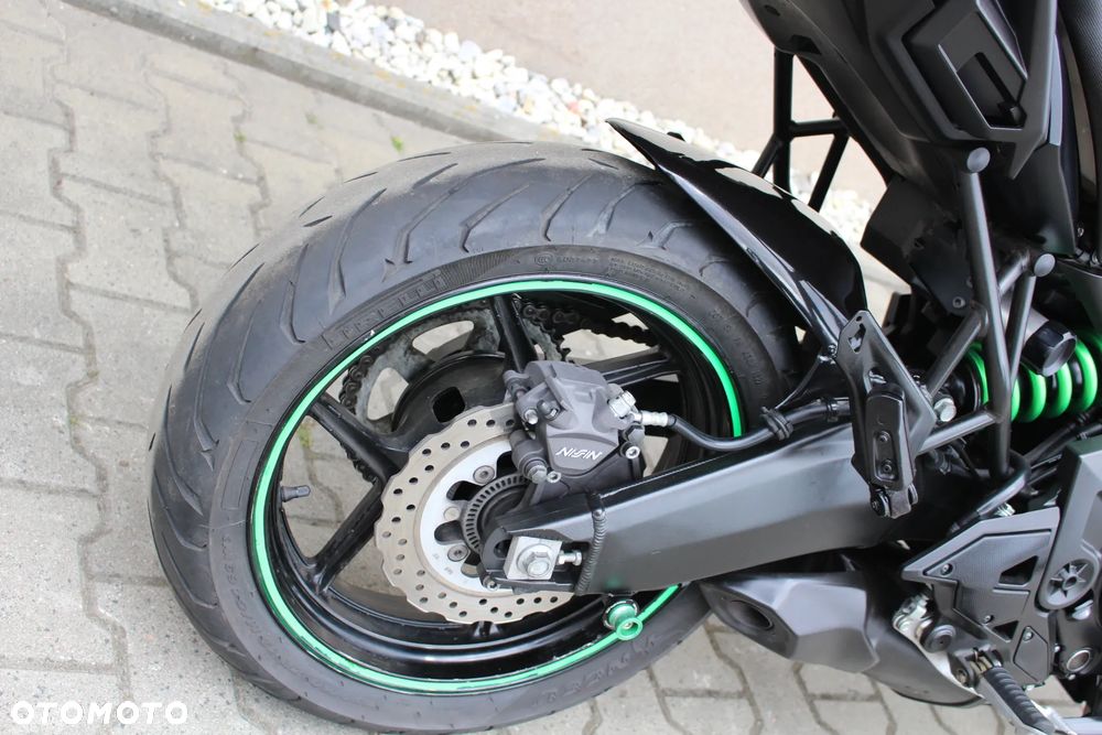 Kawasaki Versys 650 - 11