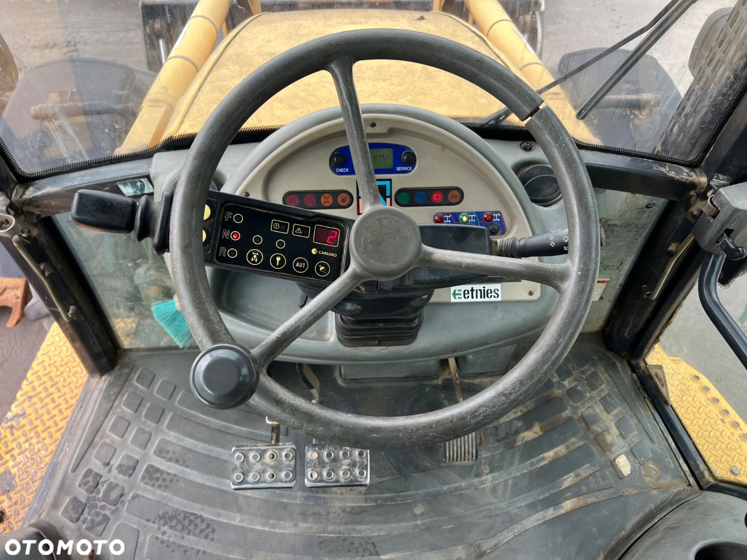 Komatsu Wb975 4X4 - 14