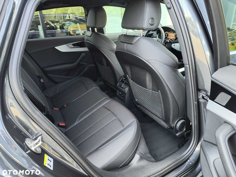 Audi A4 Limousine 35 TFSI mHEV S Line S tronic - 34