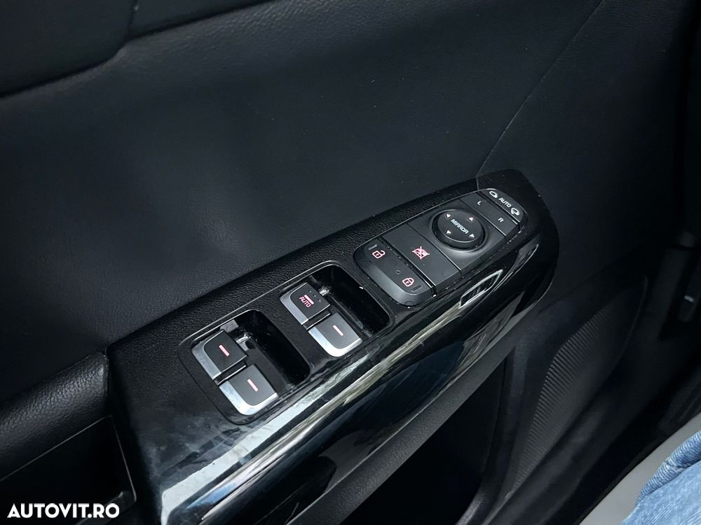 Kia Sportage 2.0 CRDI 2WD Attract - 22