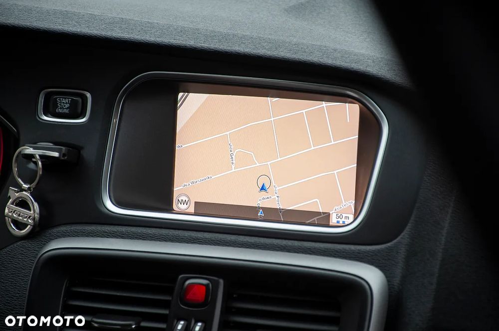 Volvo V40 D3 Drive-E Summum - 19