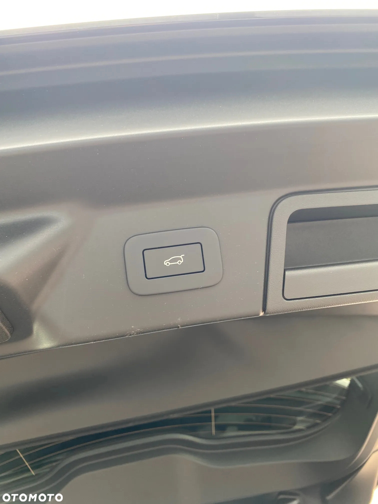 Land Rover Range Rover Velar 2.0 P400e PHEV Dynamic HSE - 24