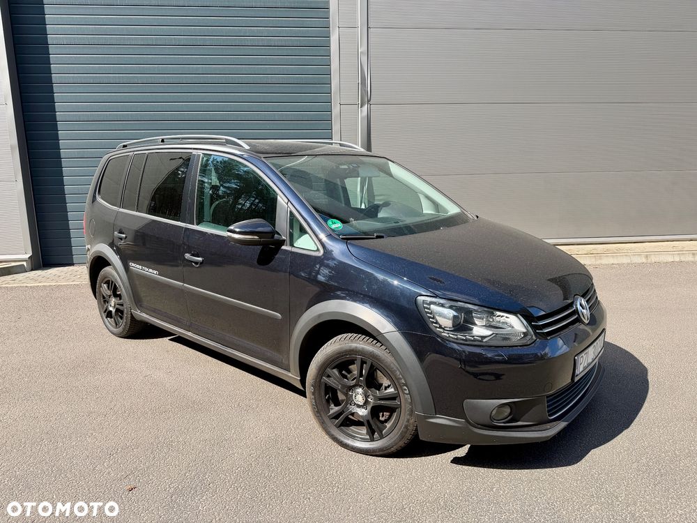 Volkswagen Touran - 2