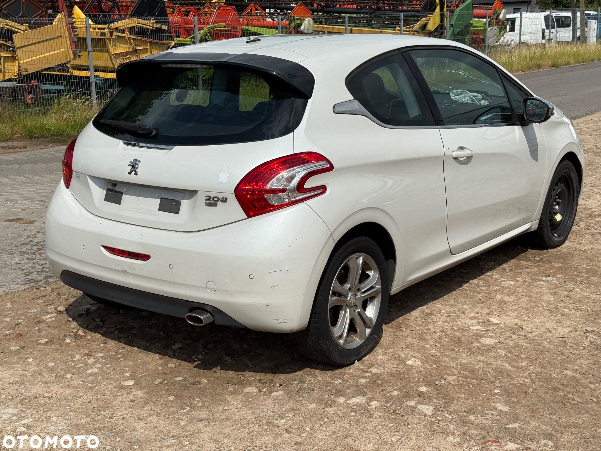 Peugeot 208 e-HDi 92 Stop&Start Allure - 5