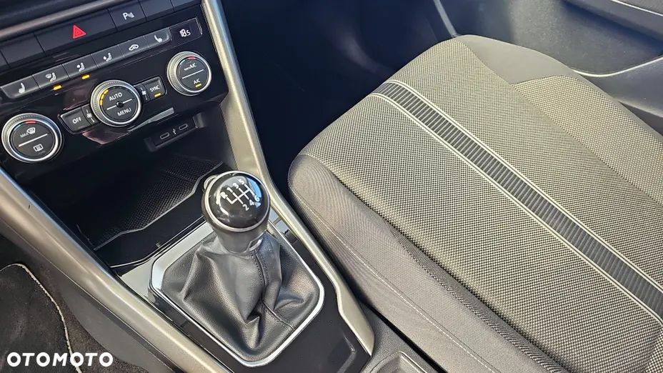 Volkswagen T-Roc 1.5 TSI GPF ACT Advance - 15