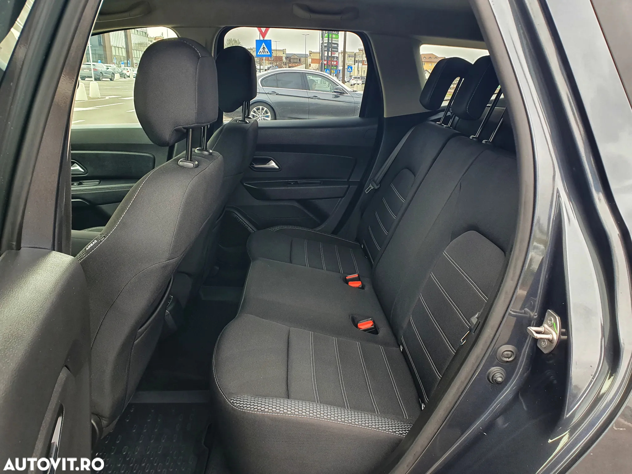 Dacia Duster 1.5 Blue dCi Prestige - 26