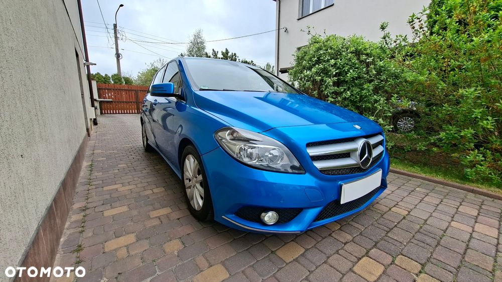 Mercedes-Benz Klasa B 180 CDI (BlueEFFICIENCY) - 1