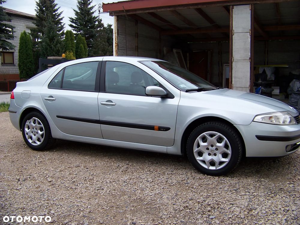 Renault Laguna 1.6 Expression - 9