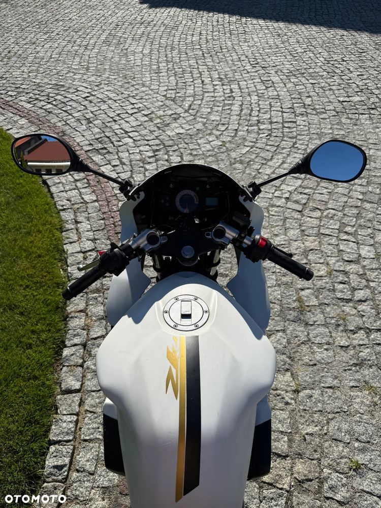 Yamaha TZR - 4