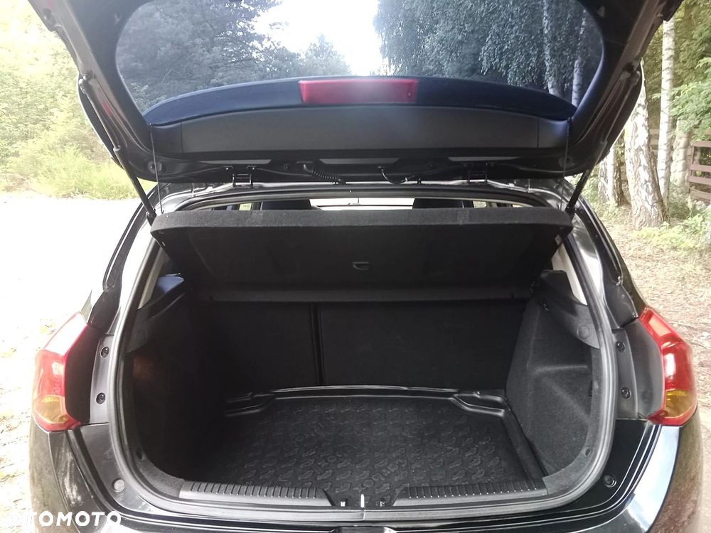 Kia Ceed - 15